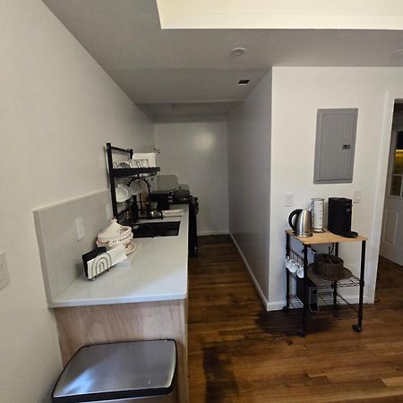 Beautiful Boston Bedroom - New Renovation Exteriör bild