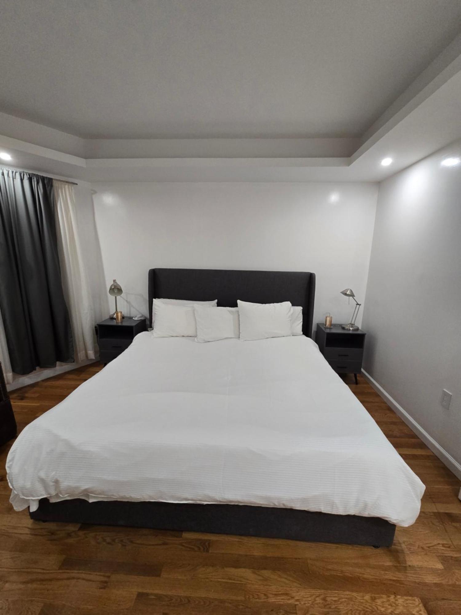 Beautiful Boston Bedroom - New Renovation Exteriör bild