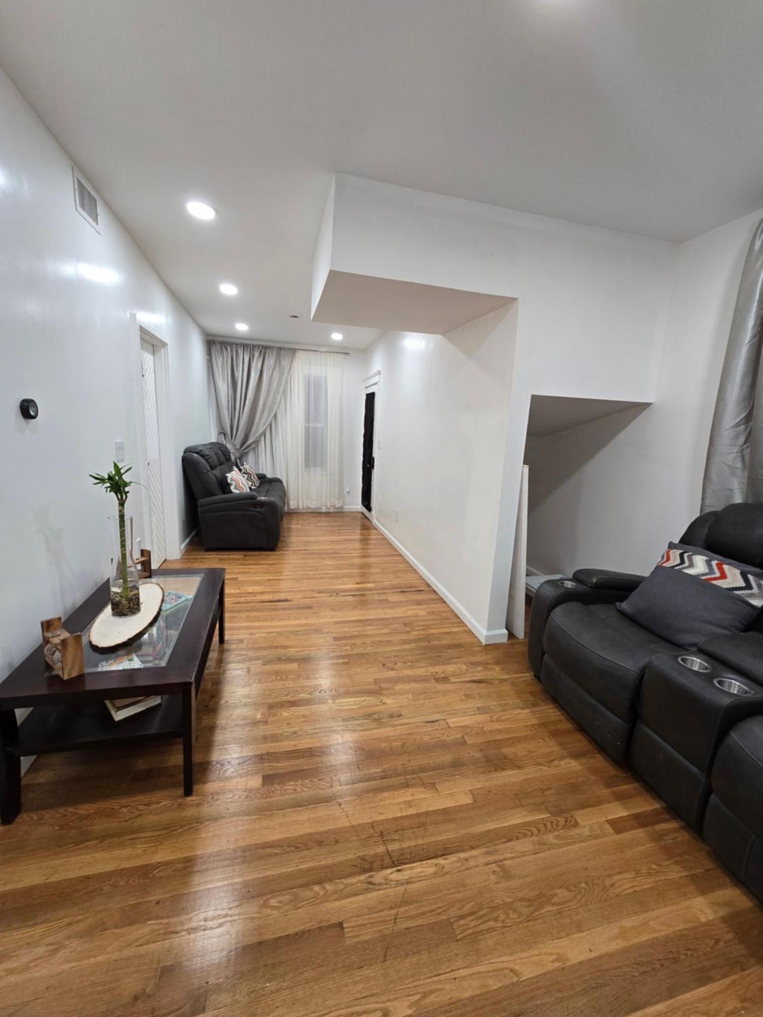 Beautiful Boston Bedroom - New Renovation Exteriör bild
